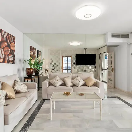 Playas Del Duque Pto Banus Apartment Marbella